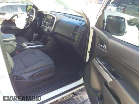 ✅ 2018 Chevrolet Colorado 2WD LT • VIN: 1GCGSCEN4J1163969 • Lot: 43756602. Wystawiony na IAAI z przebiegiem 71 243 mil. Bezpłatny archiwum sprzedaży aukcyjnych z USA i szczegółowy raport historii pojazdu na DreamBid. Zdjęcie 5.