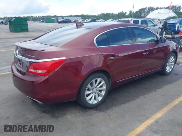 ✅ 2015 Buick LaCrosse • VIN: 1G4GA5G39FF210607 • Lot: 42096669. Wystawiony na IAAI z przebiegiem 82 990 mil. Bezpłatny archiwum sprzedaży aukcyjnych z USA i szczegółowy raport historii pojazdu na DreamBid. Zdjęcie 4.