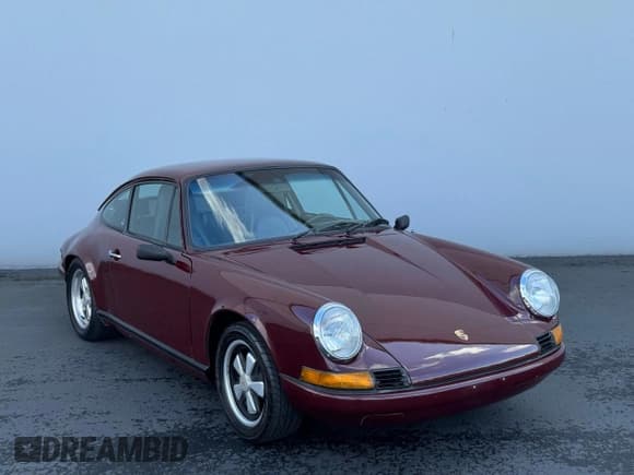 ✅ 1971 Porsche 911 • VIN: 9111120889 • Лот: 91851385. Опубликован ранее на Copart с пробегом 64 723 миль. Бесплатный доступ к архиву аукционных продаж из США и подробный отчёт об истории автомобиля на DreamBid. Изображение 1.
