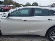 ✅ 2018 Infiniti QX30 Sport • VIN: SJKCH5CP3JA005259 • Lot: 43554770. Wystawiony na IAAI z przebiegiem 121 370 mil. Bezpłatny archiwum sprzedaży aukcyjnych z USA i szczegółowy raport historii pojazdu na DreamBid. Zdjęcie 14.