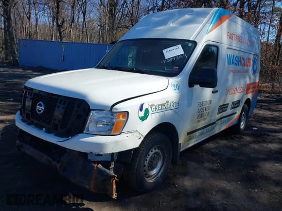✅ 2016 Nissan NV Cargo SV • VIN: 1N6BF0LY1GN811793 • Lot: 41889264. Wystawiony na IAAI z przebiegiem 108 654 mil. Bezpłatny archiwum sprzedaży aukcyjnych z USA i szczegółowy raport historii pojazdu na DreamBid. Zdjęcie 2.