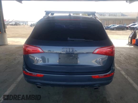 ✅ 2010 Audi Q5 Premium Plus • VIN: WA1LKAFP2AA084815 • Лот: 57433245. Опубликован ранее на Copart с пробегом 140 855 миль. Бесплатный доступ к архиву аукционных продаж из США и подробный отчёт об истории автомобиля на DreamBid. Изображение 6.