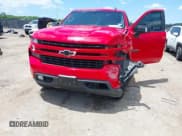 ✅ 2021 Chevrolet Silverado 1500 RST • VIN: 3GCUYEED4MG183407 • Lot: 42458607. Wystawiony na IAAI z przebiegiem 118 382 mil. Bezpłatny archiwum sprzedaży aukcyjnych z USA i szczegółowy raport historii pojazdu na DreamBid. Zdjęcie 17.
