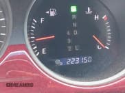 ✅ 2004 Lexus ES 350 • VIN: JTHBA30G040010133 • Lot: 43730962. Listed on IAAI with 223,150 mi. Free auction sales archive from the USA and detailed vehicle history report at DreamBid. Image 15.