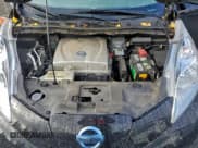 ✅ 2015 Nissan LEAF SL • VIN: 1N4AZ0CP6FC301517 • Lot: 94107495. Wystawiony na Copart z przebiegiem 107 935 mil. Bezpłatny archiwum sprzedaży aukcyjnych z USA i szczegółowy raport historii pojazdu na DreamBid. Zdjęcie 11.