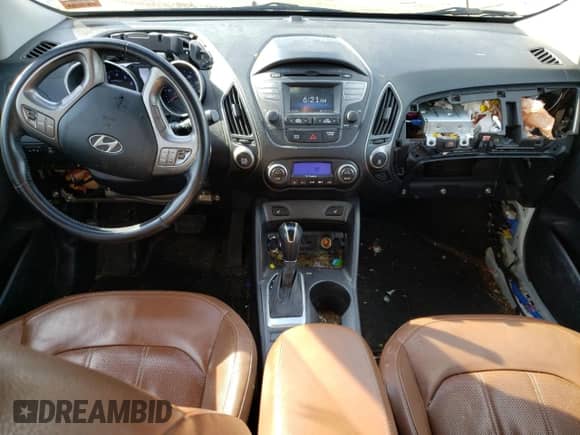 2015 Hyundai Tucson SE with VIN KM8JUCAG7FU980068, listed as a Copart auction lot 44320873 with 134,281 mi miles and . Bid and sale history available at DreamBid. Image 8.