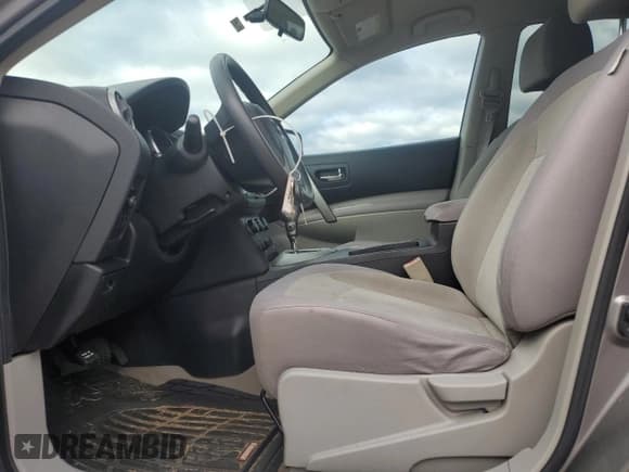 ✅ 2009 Nissan Rogue S • VIN: JN8AS58T69W049258 • Лот: 90839725. Опубликован ранее на Copart с пробегом 142 068 миль. Бесплатный доступ к архиву аукционных продаж из США и подробный отчёт об истории автомобиля на DreamBid. Изображение 7.