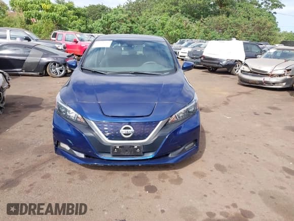 ✅ 2021 Nissan LEAF SV • VIN: 1N4AZ1CV3MC555204 • Lot: 41370616. Listed on IAAI with 11,574 mi. Free auction sales archive from the USA and detailed vehicle history report at DreamBid. Image 12.