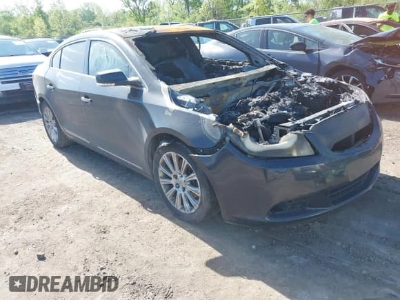 ✅ 2013 Buick LaCrosse Leather • VIN: 1G4GC5E31DF323770 • Lot: 42247069. Listed on IAAI with Not provided. Free auction sales archive from the USA and detailed vehicle history report at DreamBid. Image 1.