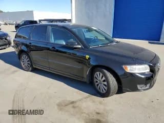 ✅ 2010 Volvo V50 • VIN: YV1390MW4A2551114 • Лот: 89313255. Опубликован ранее на Copart с пробегом 184 591 миль. Бесплатный доступ к архиву аукционных продаж из США и подробный отчёт об истории автомобиля на DreamBid. Изображение 4.
