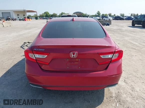 ✅ 2019 Honda Accord LX • VIN: 1HGCV1F15KA151256 • Лот: 43212781. Опубликован ранее на IAAI с пробегом 120 831 миль. Бесплатный доступ к архиву аукционных продаж из США и подробный отчёт об истории автомобиля на DreamBid. Изображение 17.