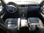 ✅ 2006 Land Rover LR3 SE • VIN: SALAE25476A402431 • Lot: 71645445. Wystawiony na Copart z przebiegiem 162 198 mil. Bezpłatny archiwum sprzedaży aukcyjnych z USA i szczegółowy raport historii pojazdu na DreamBid. Zdjęcie 8.