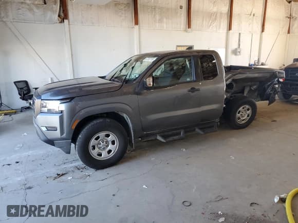 ✅ 2022 Nissan Frontier S • VIN: 1N6ED1CM8NN666982 • Лот: 87252115. Опубликован ранее на Copart с пробегом 32 936 миль. Бесплатный доступ к архиву аукционных продаж из США и подробный отчёт об истории автомобиля на DreamBid. Изображение 1.