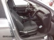 ✅ 2022 Hyundai Tucson SEL • VIN: 5NMJFCAE6NH037916 • Lot: 43453885. Wystawiony na IAAI z przebiegiem 74 744 mil. Bezpłatny archiwum sprzedaży aukcyjnych z USA i szczegółowy raport historii pojazdu na DreamBid. Zdjęcie 5.