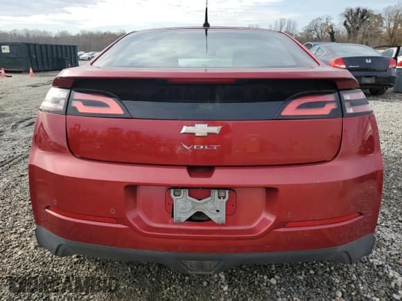 ✅ 2013 Chevrolet Volt • VIN: 1G1RB6E46DU136222 • Lot: 85533594. Wystawiony na Copart z przebiegiem 130 281 mil. Bezpłatny archiwum sprzedaży aukcyjnych z USA i szczegółowy raport historii pojazdu na DreamBid. Zdjęcie 6.