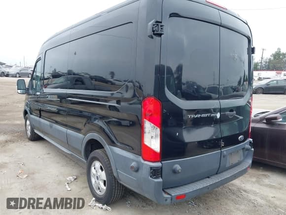 ✅ 2017 Ford Transit • VIN: 1FTYR2CM7HKB01975 • Лот: 42000326. Опубликован ранее на IAAI с пробегом 61 600 миль. Бесплатный доступ к архиву аукционных продаж из США и подробный отчёт об истории автомобиля на DreamBid. Изображение 3.
