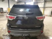 ✅ 2015 Toyota Highlander Limited Platinum • VIN: 5TDDKRFH8FS140526 • Lot: 90451945. Wystawiony na Copart z przebiegiem 87 489 mil. Bezpłatny archiwum sprzedaży aukcyjnych z USA i szczegółowy raport historii pojazdu na DreamBid. Zdjęcie 6.