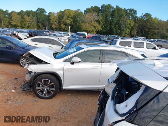 ✅ 2020 Lexus RX 350 • VIN: 2T2HZMAA1LC170414 • Lot: 43391902. Listed on IAAI with 60,872 mi. Free auction sales archive from the USA and detailed vehicle history report at DreamBid. Image 15.