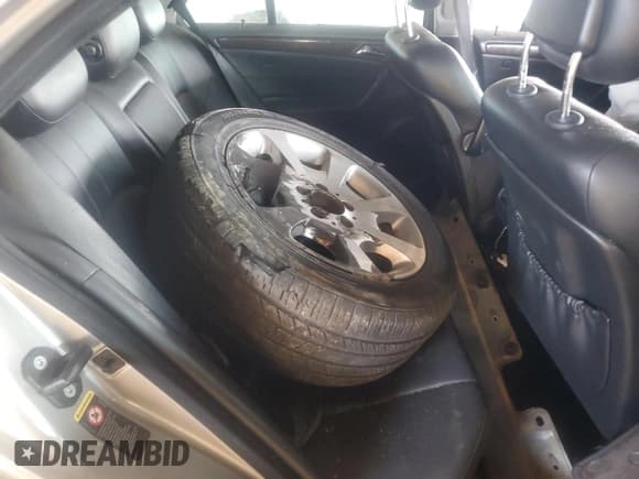 ✅ 2005 Mercedes-Benz C 240 • VIN: WDBRF81J15F629068 • Lot: 69606015. Wystawiony na Copart z przebiegiem Nie podano. Bezpłatny archiwum sprzedaży aukcyjnych z USA i szczegółowy raport historii pojazdu na DreamBid. Zdjęcie 10.