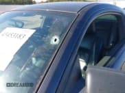 ✅ 2007 Ford Mustang Deluxe • VIN: 1ZVFT80NX75300411 • Лот: 43453183. Опубликован ранее на IAAI с пробегом 161 559 миль. Бесплатный доступ к архиву аукционных продаж из США и подробный отчёт об истории автомобиля на DreamBid. Изображение 17.