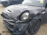 ✅ 2017 MINI Convertible Cooper S • VIN: WMWWG9C5XH3C22847 • Lot: 41940809. Wystawiony na IAAI z przebiegiem Nie podano. Bezpłatny archiwum sprzedaży aukcyjnych z USA i szczegółowy raport historii pojazdu na DreamBid. Zdjęcie 6.