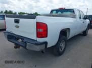 ✅ 2009 Chevrolet Silverado 2500HD Work Truck • VIN: 1GCHC49K79E156509 • Lot: 42566650. Wystawiony na IAAI z przebiegiem 218 736 mil. Bezpłatny archiwum sprzedaży aukcyjnych z USA i szczegółowy raport historii pojazdu na DreamBid. Zdjęcie 4.