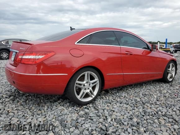 ✅ 2013 Mercedes-Benz E 350 • VIN: WDDKJ8JB5DF218447 • Lot: 70273955. Listed on Copart with 155,176 mi. Free auction sales archive from the USA and detailed vehicle history report at DreamBid. Image 3.