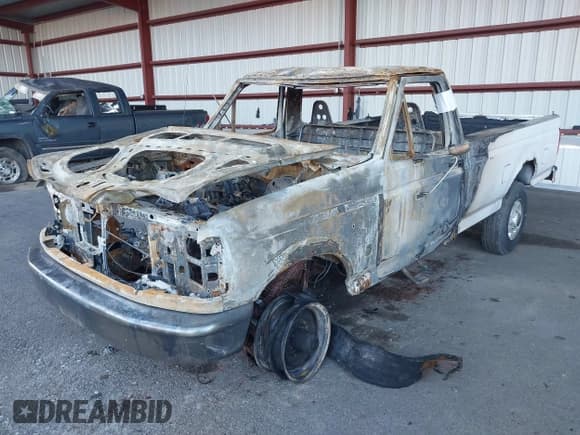 ✅ 1997 Ford F-250 • VIN: 3FTHF26H0VMA66451 • Лот: 43800991. Опубликован ранее на IAAI с пробегом 137 227 миль. Бесплатный доступ к архиву аукционных продаж из США и подробный отчёт об истории автомобиля на DreamBid. Изображение 6.