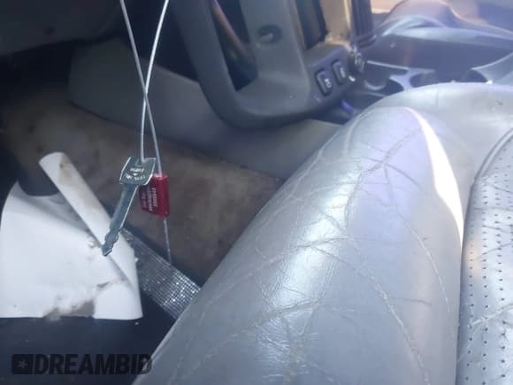 ✅ 1995 Ford Explorer Eddie Bauer • VIN: 1FMDU32X6SUA19810 • Lot: 41660211. Listed on IAAI with 151,477 mi. Free auction sales archive from the USA and detailed vehicle history report at DreamBid. Image 11.