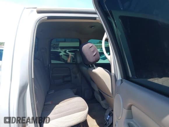 ✅ 2004 Dodge 2500 SLT • VIN: 3D7KA28C54G205658 • Лот: 42956339. Опубликован ранее на IAAI с пробегом 239 403 миль. Бесплатный доступ к архиву аукционных продаж из США и подробный отчёт об истории автомобиля на DreamBid. Изображение 8.