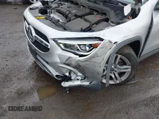 ✅ 2021 Mercedes-Benz GLA 250 • VIN: W1N4N4HB9MJ157647 • Лот: 43703117. Опубликован ранее на IAAI с пробегом 51 298 миль. Бесплатный доступ к архиву аукционных продаж из США и подробный отчёт об истории автомобиля на DreamBid. Изображение 6.