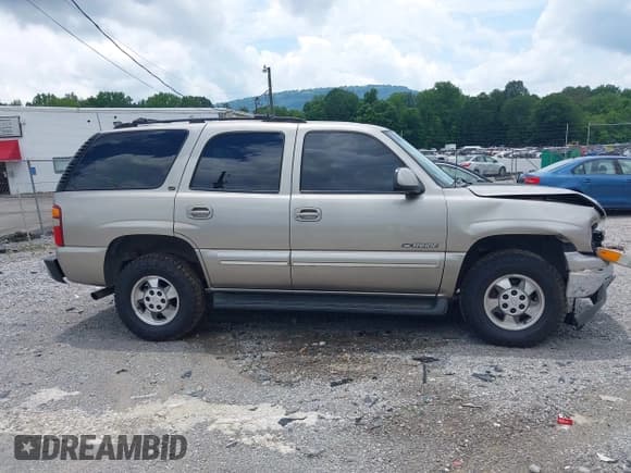 ✅ 2003 Chevrolet Tahoe LS • VIN: 1GNEC13Z93R191440 • Lot: 42627274. Listed on IAAI with 272,039 mi. Free auction sales archive from the USA and detailed vehicle history report at DreamBid. Image 13.