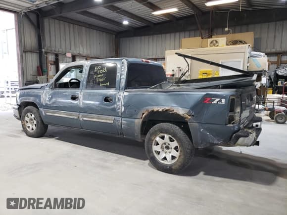 ✅ 2006 Chevrolet Silverado 1500 LT1 • VIN: 2GCEK13Z261271350 • Лот: 77764304. Опубликован ранее на Copart с пробегом 199 499 миль. Бесплатный доступ к архиву аукционных продаж из США и подробный отчёт об истории автомобиля на DreamBid. Изображение 2.