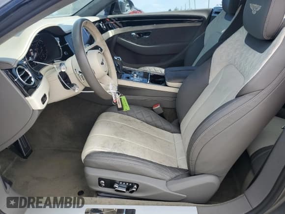 ✅ 2022 Bentley Continental GT GT V8 • VIN: SCBCG2ZG3NC093058 • Lot: 66557405. Listed on Copart with 9,760 mi. Free auction sales archive from the USA and detailed vehicle history report at DreamBid. Image 7.