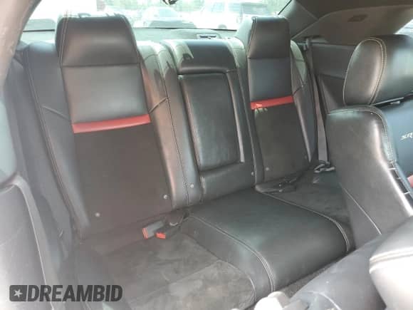 2009 Dodge Challenger SRT-8 z VIN 2B3LJ74W89H503304, wystawiony jako Copart lot #66750884 z przebiegiem Nie podano mil oraz Czysty tytuł • Clean title. Historia ofert i sprzedaży dostępna na DreamBid. Obrazek 10.