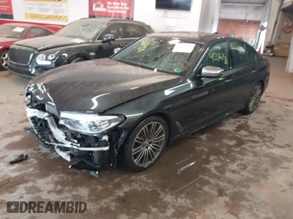 ✅ 2018 BMW 5 Series M550i xDrive • VIN: WBAJB9C53JB049920 • Lot: 42216748. Listed on IAAI with 53,036 mi. Free auction sales archive from the USA and detailed vehicle history report at DreamBid. Image 2.
