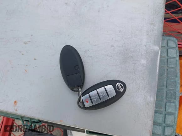 ✅ 2017 Nissan Pathfinder SV • VIN: 5N1DR2MM4HC605810 • Lot: 43733277. Wystawiony na IAAI z przebiegiem 122 339 mil. Bezpłatny archiwum sprzedaży aukcyjnych z USA i szczegółowy raport historii pojazdu na DreamBid. Zdjęcie 11.