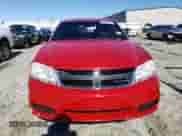 2013 Dodge Avenger SE z VIN 1C3CDZAB9DN581095, wystawiony jako Copart lot #42913804 z przebiegiem 89 412 mil mil oraz Szkoda całkowita • Salvage title. Historia ofert i sprzedaży dostępna na DreamBid. Obrazek 5.