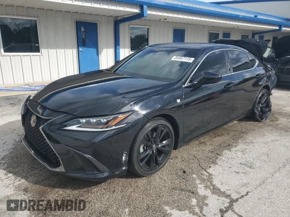 ✅ 2021 Lexus ES 350 F Sport • VIN: 58AHZ1B13MU104277 • Lot: 84567115. Wystawiony na Copart z przebiegiem 30 663 mil. Bezpłatny archiwum sprzedaży aukcyjnych z USA i szczegółowy raport historii pojazdu na DreamBid. Zdjęcie 1.