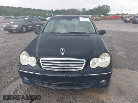 ✅ 2006 Mercedes-Benz C 280 Luxury • VIN: WDBRF92H96F756900 • Lot: 42375982. Wystawiony na IAAI z przebiegiem 163 385 mil. Bezpłatny archiwum sprzedaży aukcyjnych z USA i szczegółowy raport historii pojazdu na DreamBid. Zdjęcie 6.
