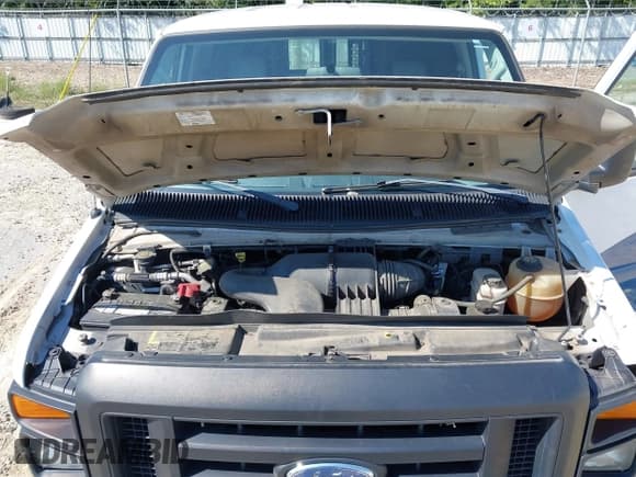 ✅ 2011 Ford Econoline Cargo Commercial • VIN: 1FTNE1EW3BDB39643 • Lot: 43095244. Listed on IAAI with 210,705 mi. Free auction sales archive from the USA and detailed vehicle history report at DreamBid. Image 10.