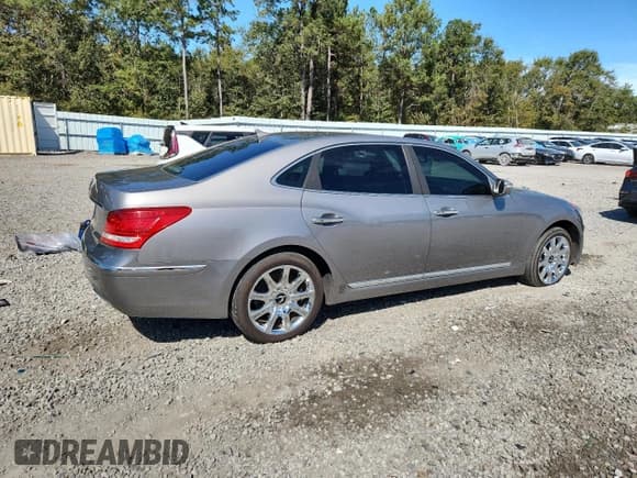 ✅ 2012 Hyundai Equus Ultimate • VIN: KMHGH4JH1CU046559 • Лот: 86112605. Опубликован ранее на Copart с пробегом 137 620 миль. Бесплатный доступ к архиву аукционных продаж из США и подробный отчёт об истории автомобиля на DreamBid. Изображение 3.