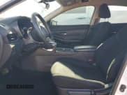 ✅ 2021 Nissan Sentra S • VIN: 3N1AB8BV1MY211163 • Lot: 92674015. Wystawiony na Copart z przebiegiem 53 985 mil. Bezpłatny archiwum sprzedaży aukcyjnych z USA i szczegółowy raport historii pojazdu na DreamBid. Zdjęcie 7.