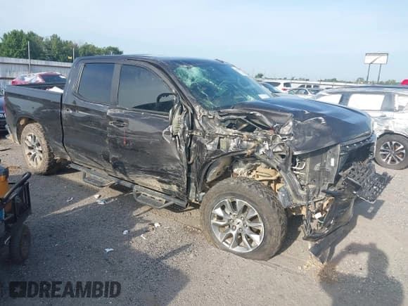 ✅ 2022 Chevrolet Silverado 1500 RST • VIN: 1GCUYEED5NZ126800 • Лот: 42528225. Опубликован ранее на IAAI с пробегом 77 824 миль. Бесплатный доступ к архиву аукционных продаж из США и подробный отчёт об истории автомобиля на DreamBid. Изображение 1.