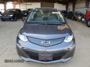 ✅ 2017 Chevrolet Bolt EV Premier • VIN: 1G1FX6S05H4187707 • Lot: 54673825. Wystawiony na Copart z przebiegiem 28 426 mil. Bezpłatny archiwum sprzedaży aukcyjnych z USA i szczegółowy raport historii pojazdu na DreamBid. Zdjęcie 5.