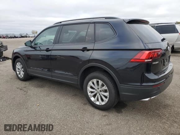 ✅ 2019 Volkswagen Tiguan S • VIN: 3VV0B7AXXKM049917 • Lot: 82537495. Wystawiony na Copart z przebiegiem 59 346 mil. Bezpłatny archiwum sprzedaży aukcyjnych z USA i szczegółowy raport historii pojazdu na DreamBid. Zdjęcie 2.