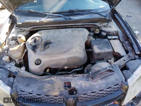 ✅ 2013 Dodge Avenger SXT • VIN: 1C3CDZCG7DN582500 • Лот: 80708084. Опубликован ранее на Copart с пробегом 245 042 миль. Бесплатный доступ к архиву аукционных продаж из США и подробный отчёт об истории автомобиля на DreamBid. Изображение 11.