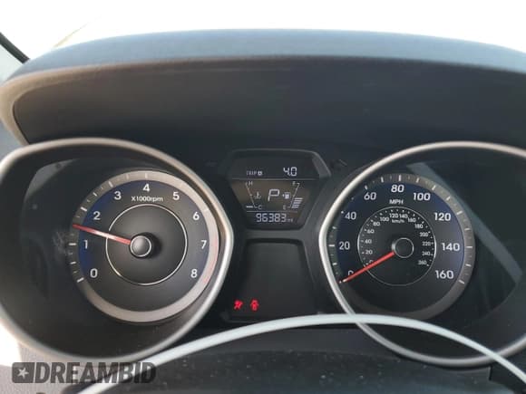 ✅ 2014 Hyundai Elantra SE • VIN: KMHDH4AE4EU062993 • Лот: 91562715. Опубликован ранее на Copart с пробегом 96 383 миль. Бесплатный доступ к архиву аукционных продаж из США и подробный отчёт об истории автомобиля на DreamBid. Изображение 9.