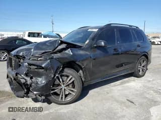 ✅ 2024 BMW X7 xDrive40i • VIN: 5UX23EM06R9W11407 • Лот: 69806715. Опубликован ранее на Copart с пробегом 49 702 миль. Бесплатный доступ к архиву аукционных продаж из США и подробный отчёт об истории автомобиля на DreamBid. Изображение 1.