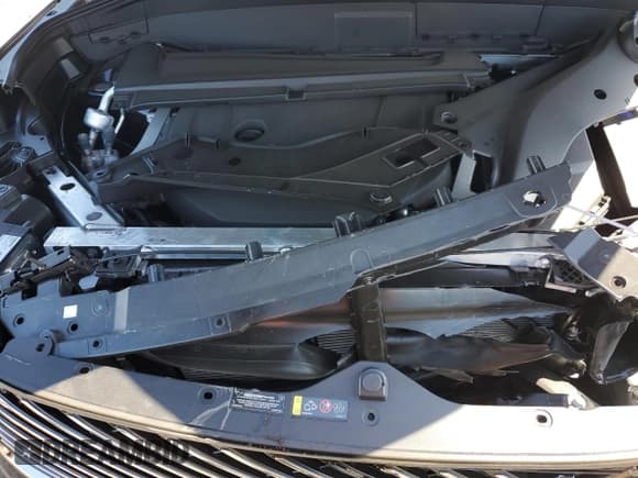 ✅ 2025 Volvo XC90 • VIN: YV4062PGXS1375711 • Lot: 52612965. Wystawiony na Copart z przebiegiem 40 mil. Bezpłatny archiwum sprzedaży aukcyjnych z USA i szczegółowy raport historii pojazdu na DreamBid. Zdjęcie 12.